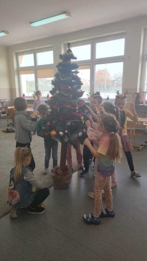 Tutaj powinien być opis obrazka