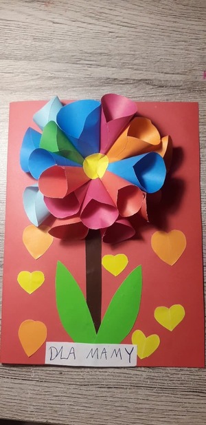 95583200_264329258036589_3673829134242414592_njpg [300x617]
