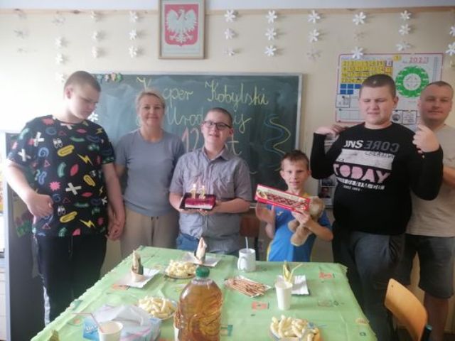 Tutaj powinien być opis