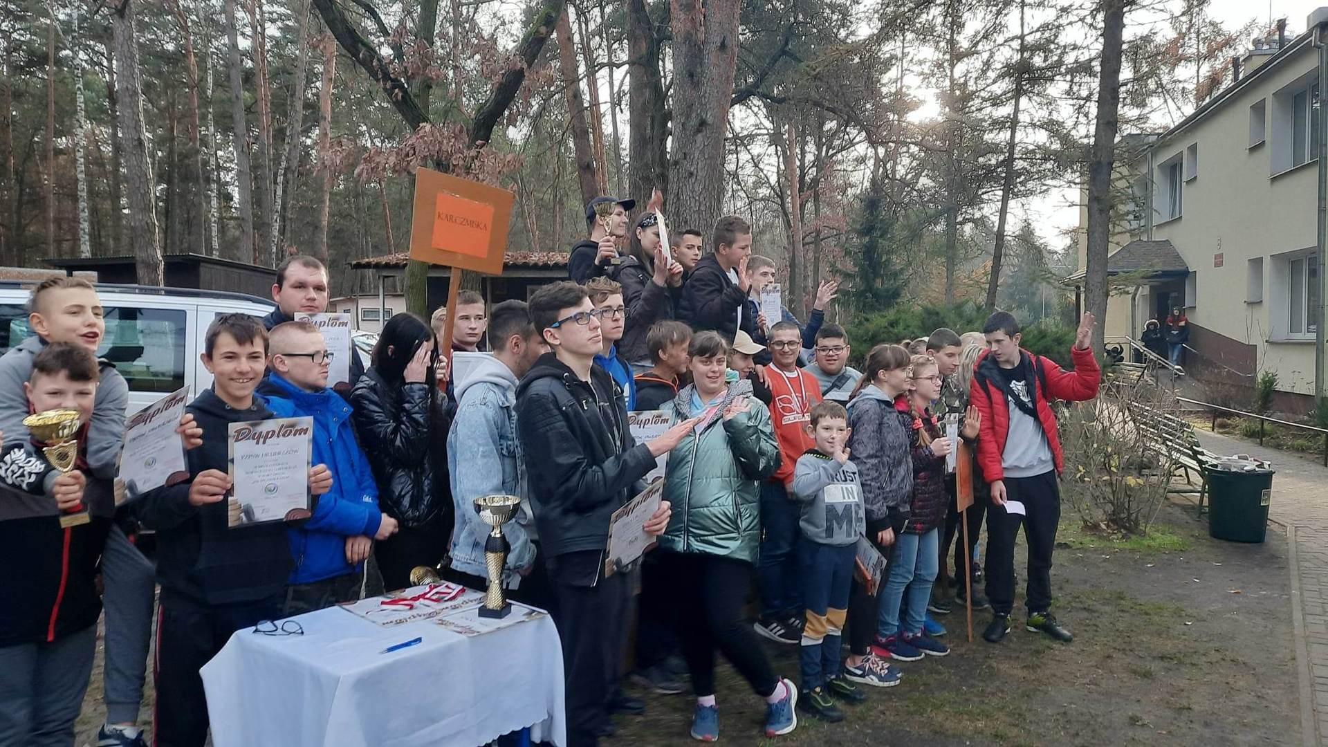 Tutaj powinien być opis