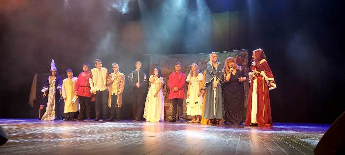 Tutaj powinien być opis