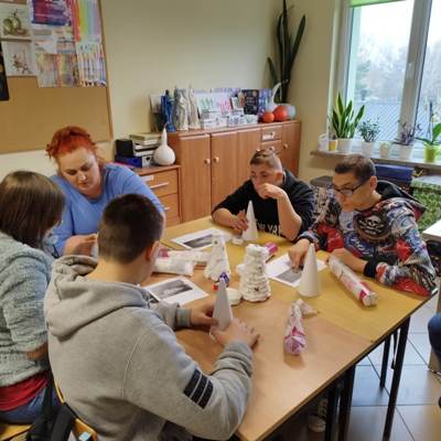 Tutaj powinien być opis