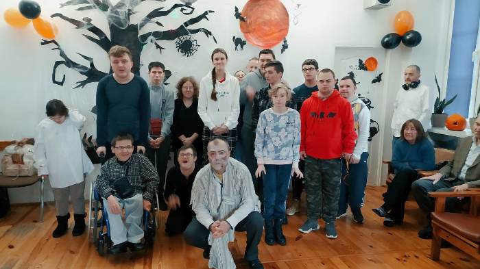 Tutaj powinien być opis