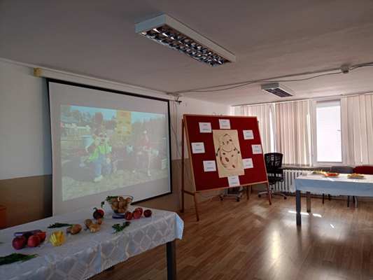 Tutaj powinien być opis