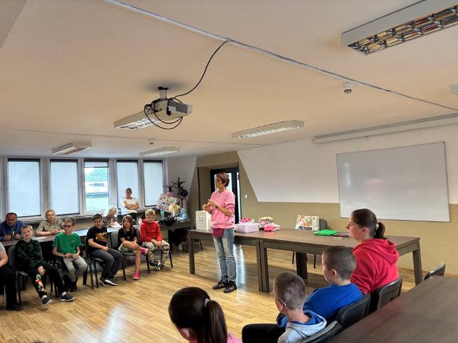 Tutaj powinien być opis