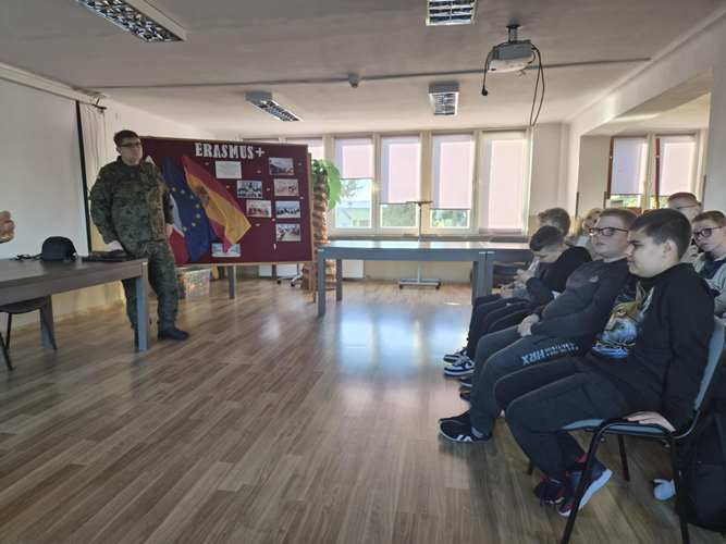 Tutaj powinien być opis