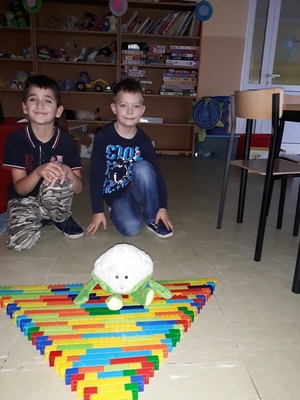 klocki i maskotki [300x400]