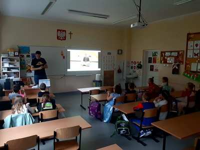 Warsztaty na temat niepełnosprawności z panem Jackiem z fundacji Czeka Na Nas Świat