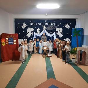 
JASEŁKA I PRZEGLĄD PIOSENKI ŚWIĄTECZNEJ