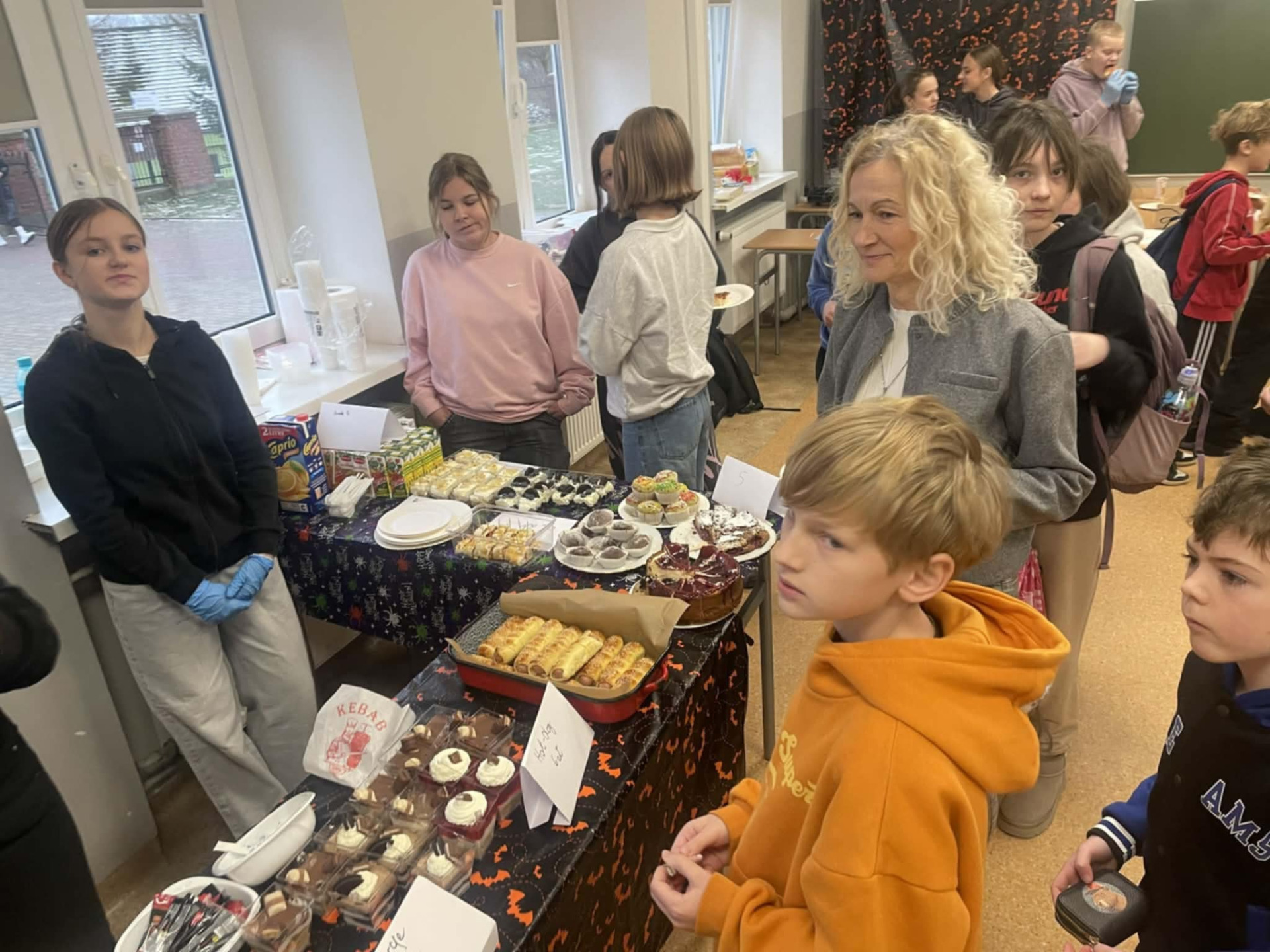 Tutaj powinien być opis obrazka