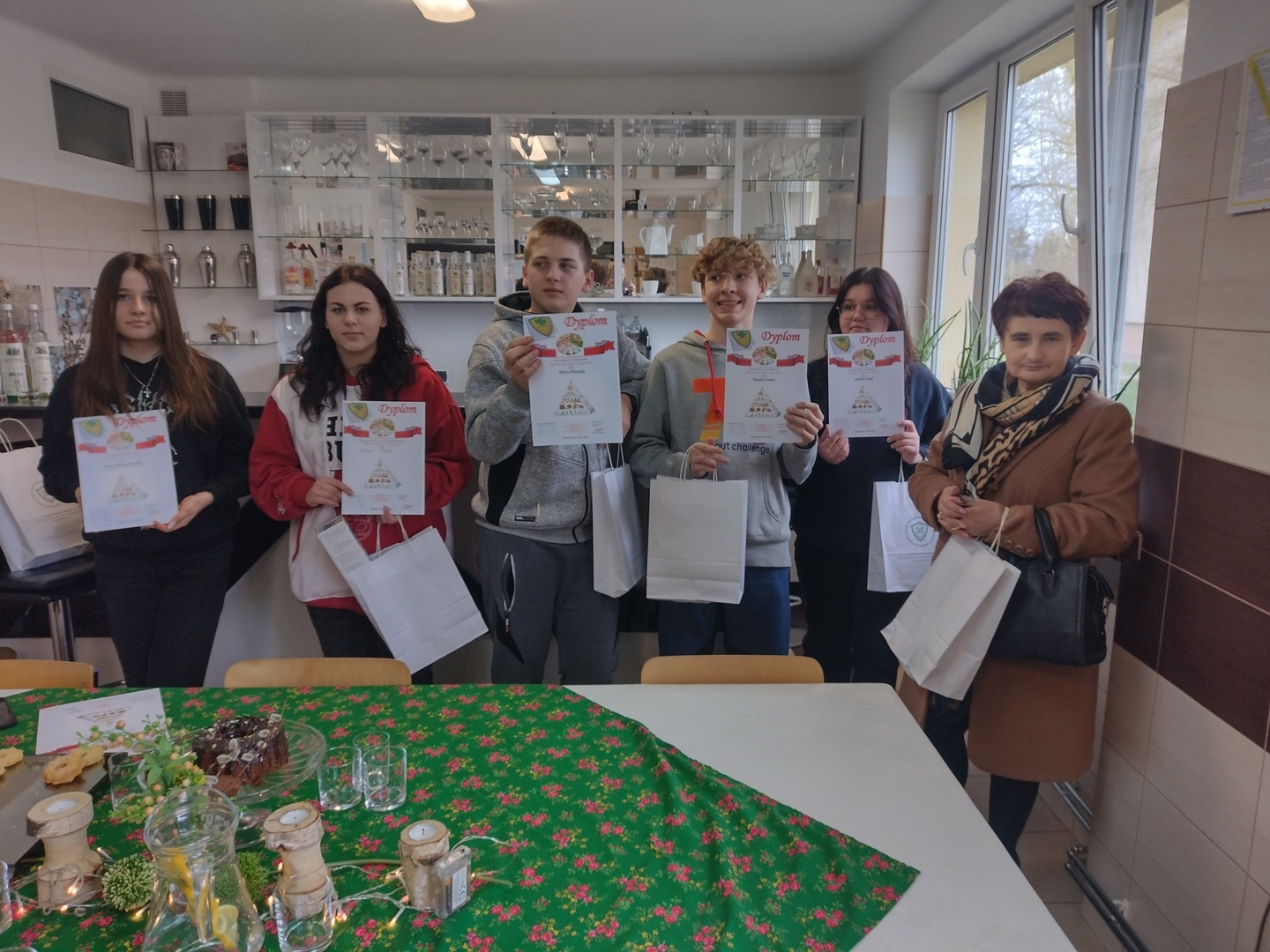 Tutaj powinien być opis