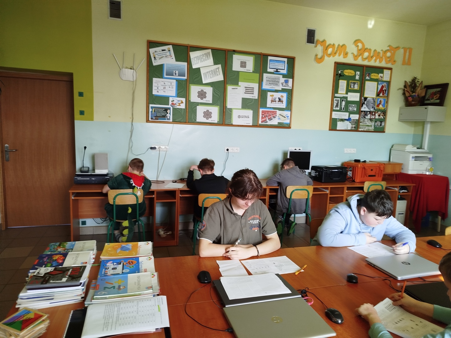 Tutaj powinien być opis