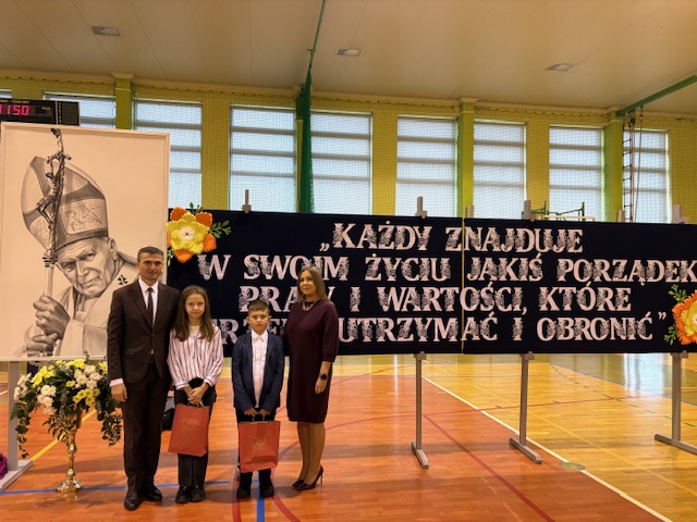 Tutaj powinien być opis