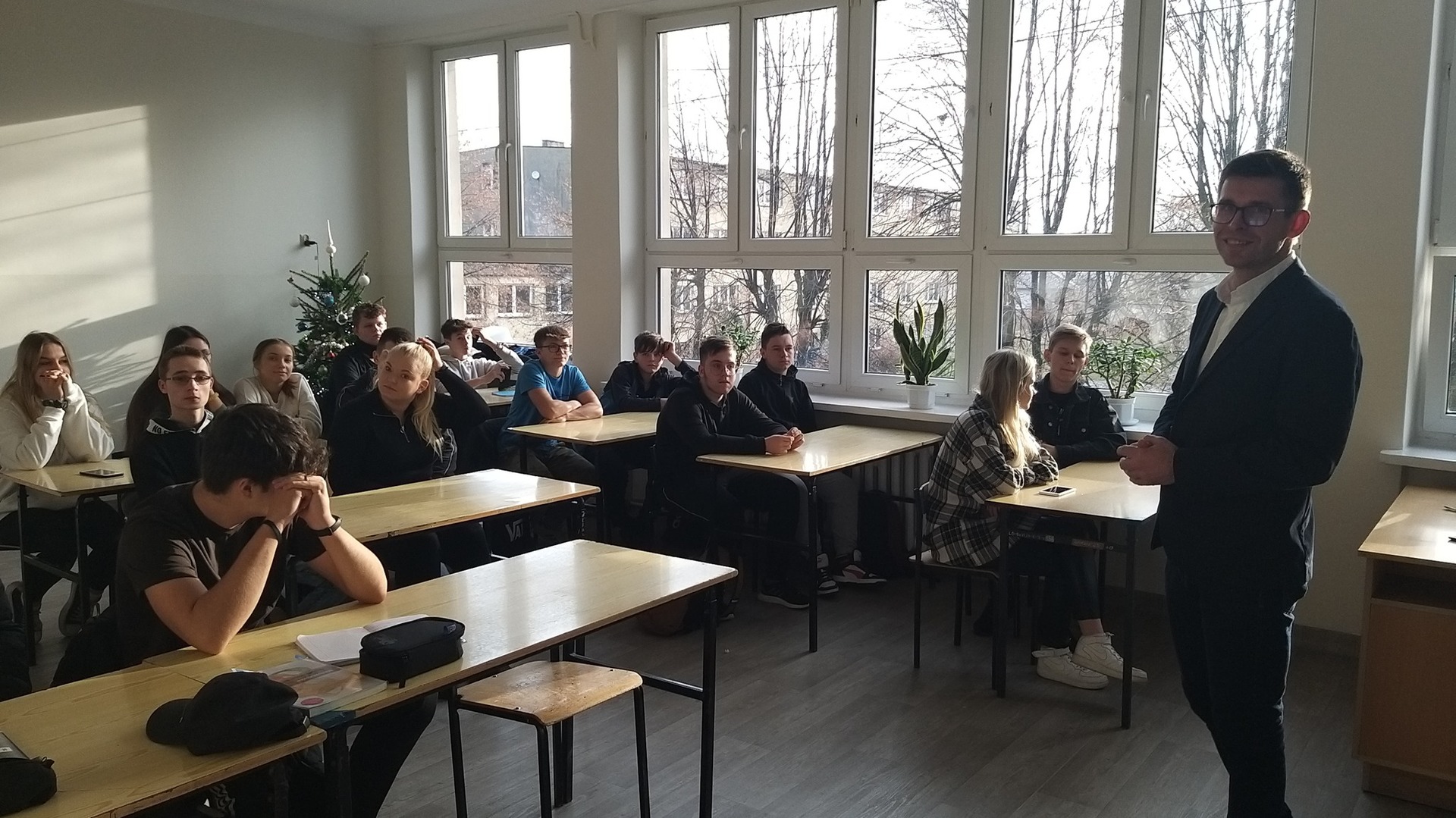 Tutaj powinien być opis obrazka