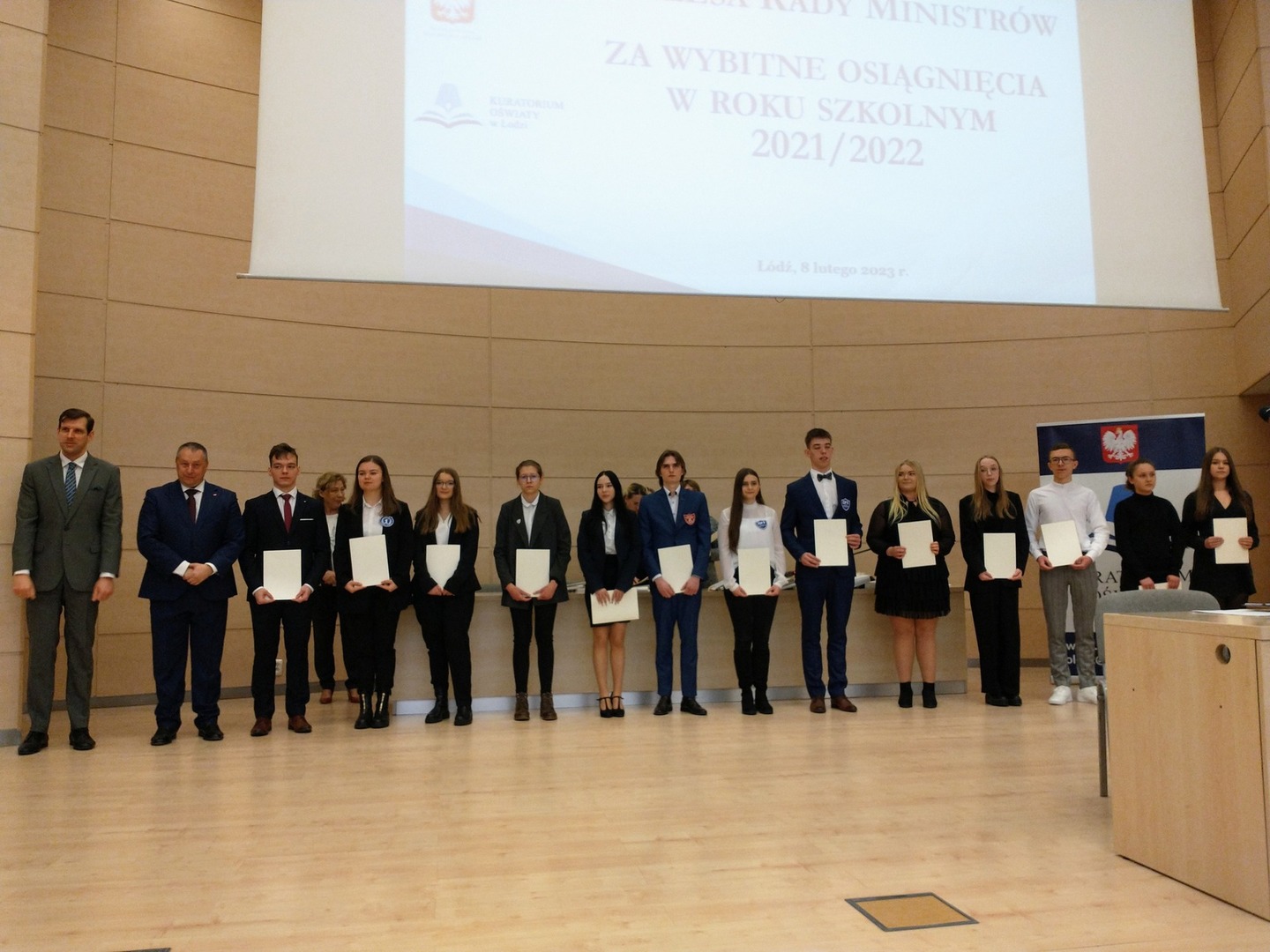 Tutaj powinien być opis obrazka