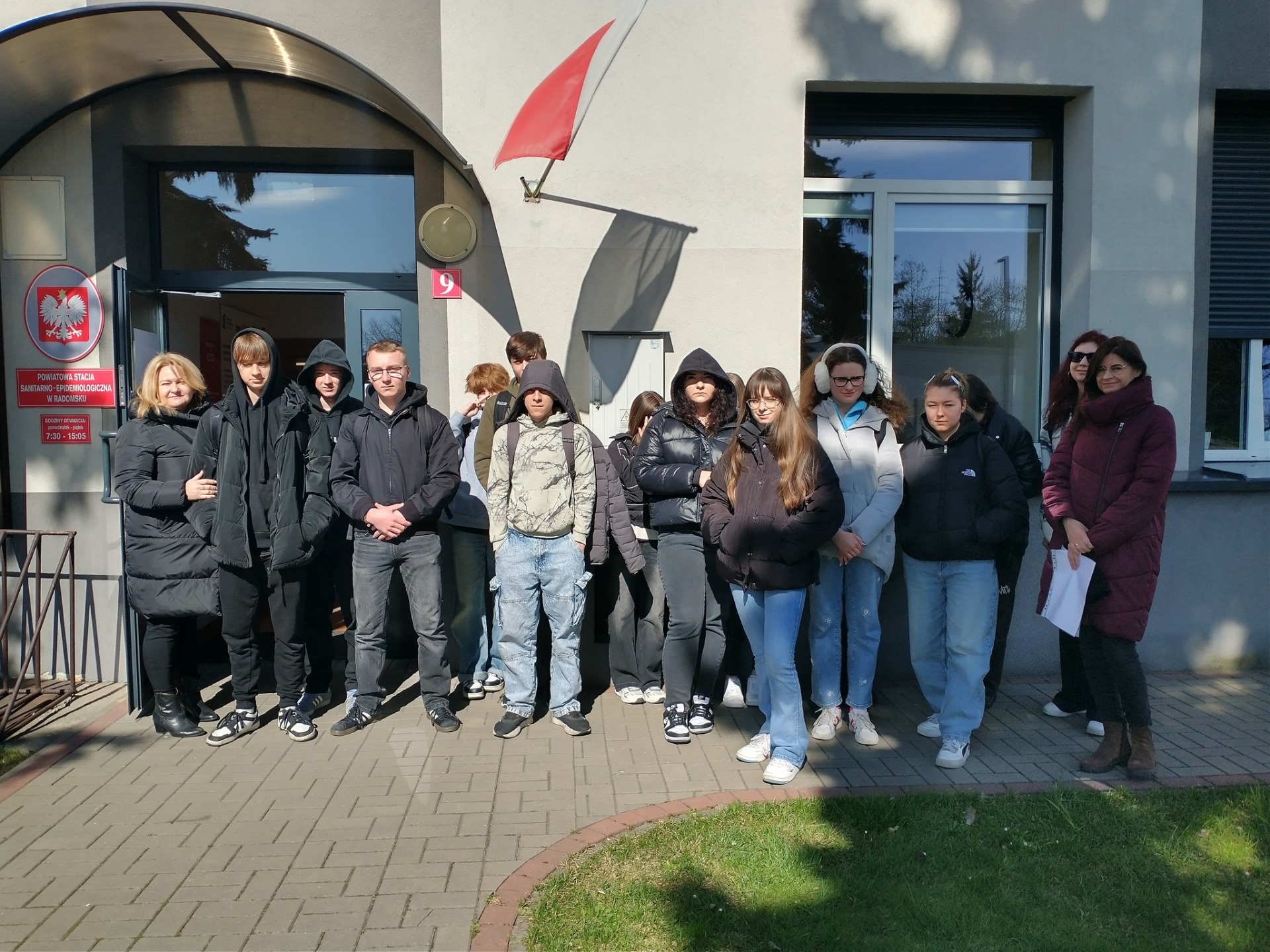 Tutaj powinien być opis obrazka