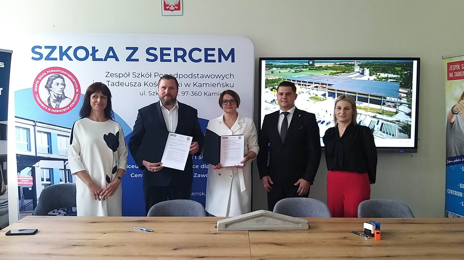 Tutaj powinien być opis obrazka