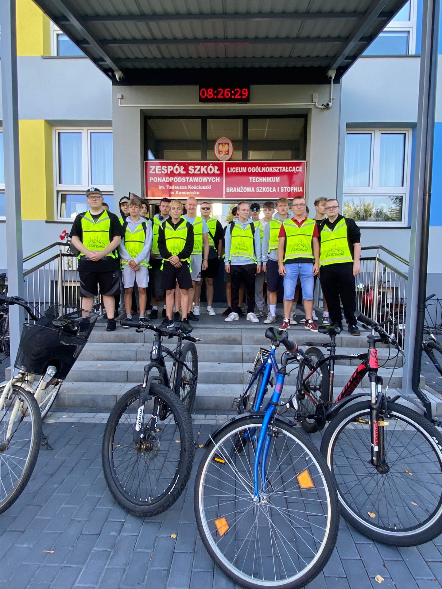 Tutaj powinien być opis obrazka