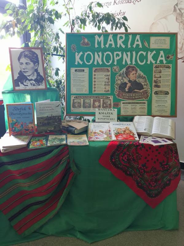 Obchody rocznicy śmierci Marii Konopnickiej w szkole w Kamieńsku