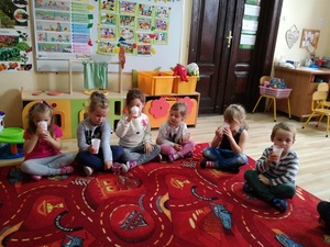 img_20171003_113206_resized_20171024_043419268jpg [300x225]