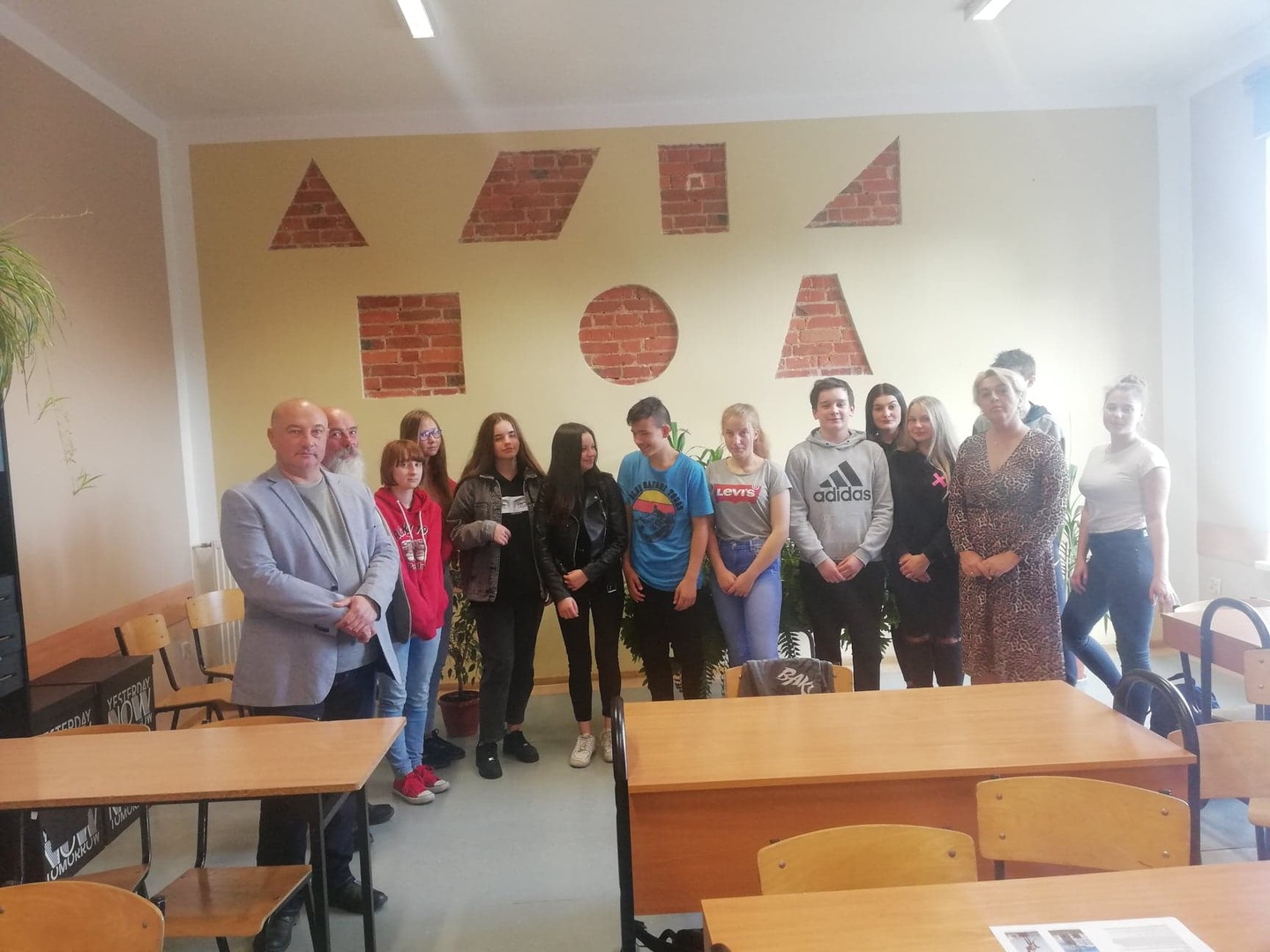 Tutaj powinien być opis