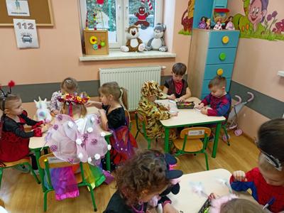 Bal karnawałowy w przedszkolu w Kobyli