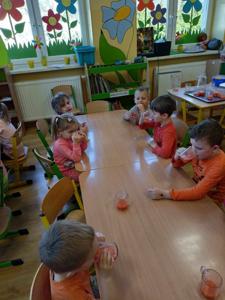 DZIEŃ MARCHEWKI W PRZEDSZKOLU W KOBYLI