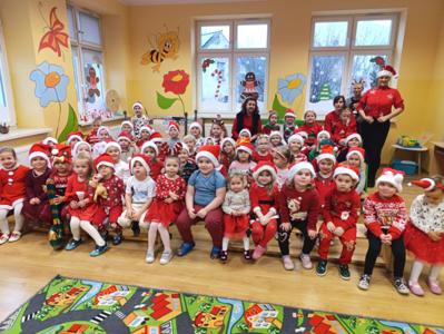 MIKOŁAJKI U PRZEDSZKOLAKÓW Z KOBYLI