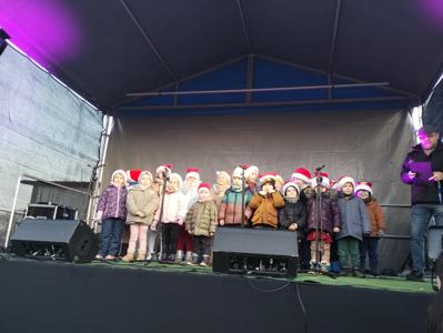 Udział Przedszkolaków z Łańc na kiermaszu w Kornowacu