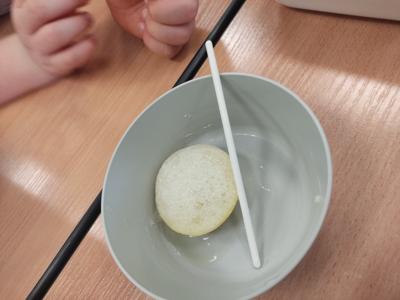 Młodzi odkrywcy w klasie drugiej i trzeciej