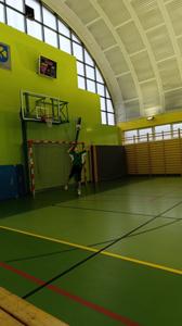 Maks Niestrój podczas serwisu