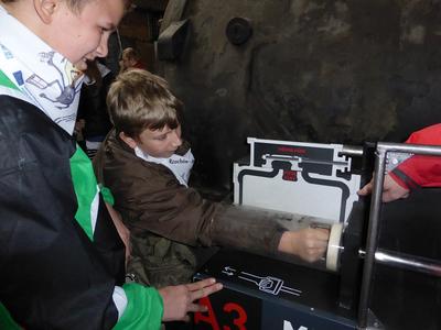 Działanie I - wycieczka do muzeum przemysłowego U6 w Ostrawie - Vitkovicach. Zasada działanie silnika parowego.