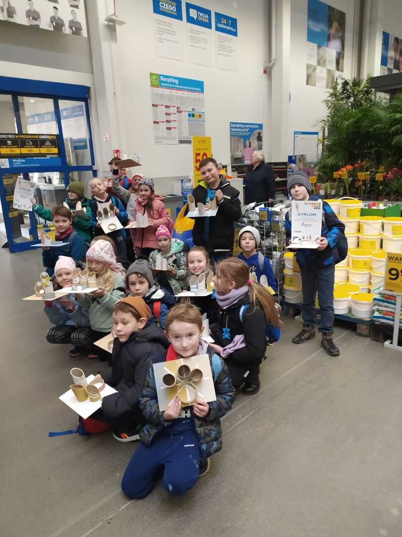 Tutaj powinien być opis obrazka