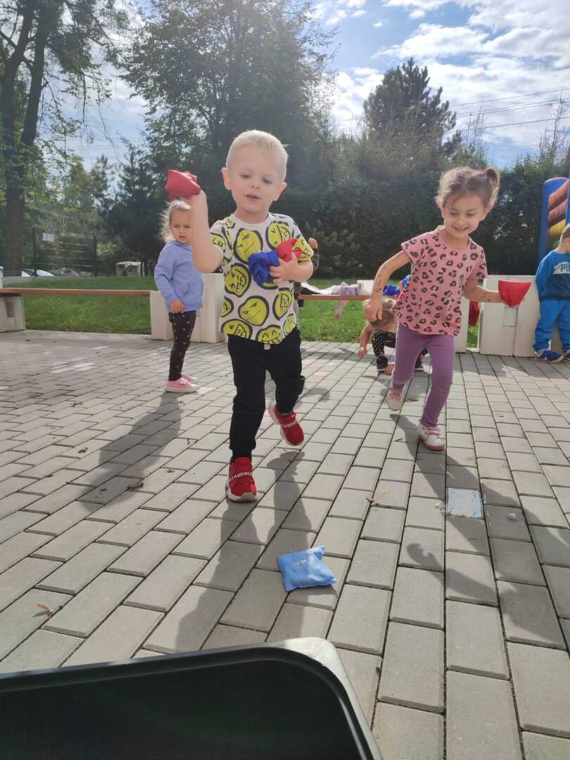 Tutaj powinien być opis obrazka