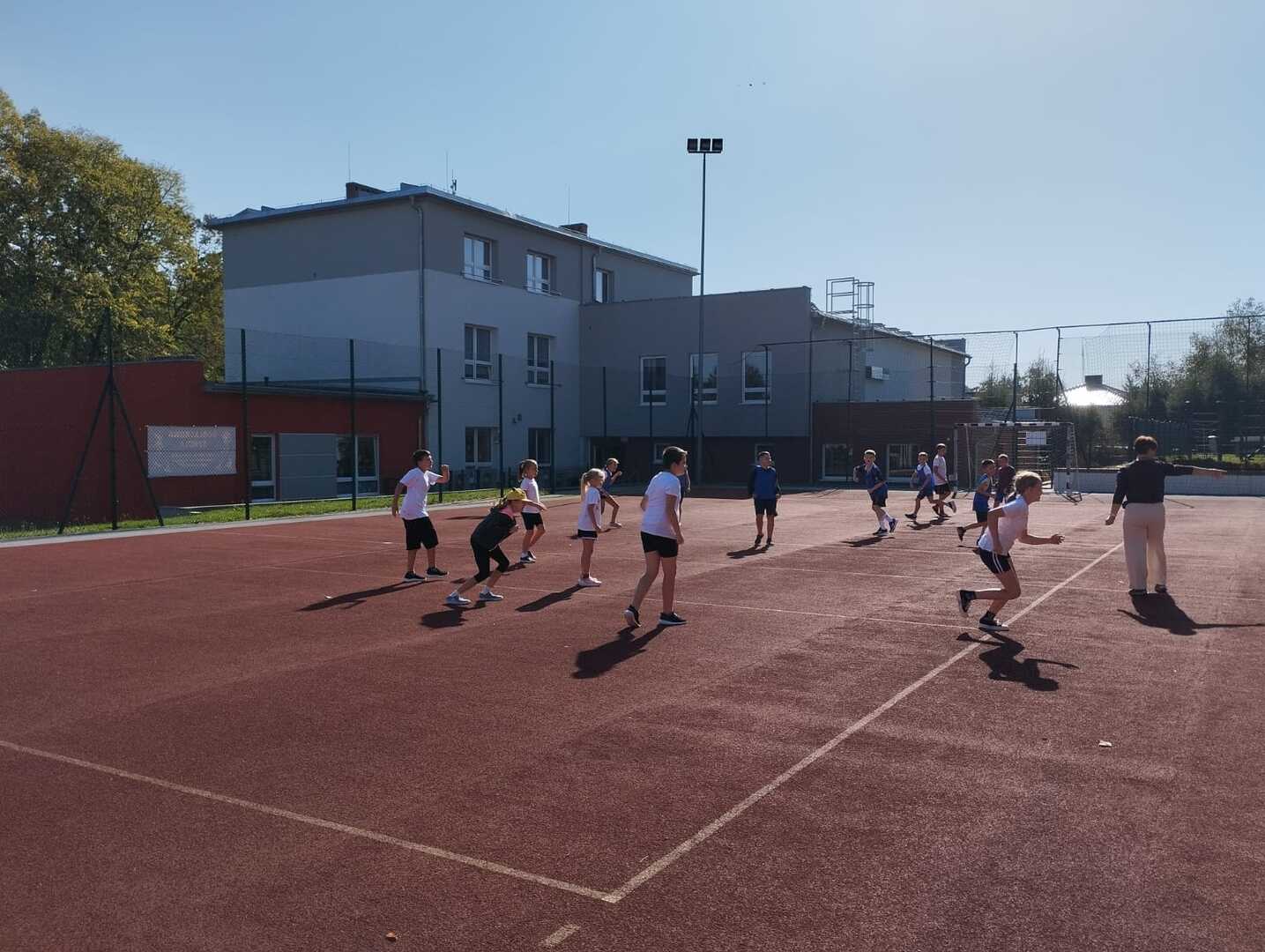 Tutaj powinien być opis obrazka