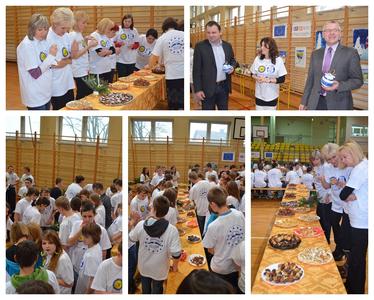 WYSTAWA PRAC NA SALI I POCZĘSTUNEK