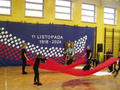 Święto Odzyskania Niepodległości Polski - uroczysty apel 11