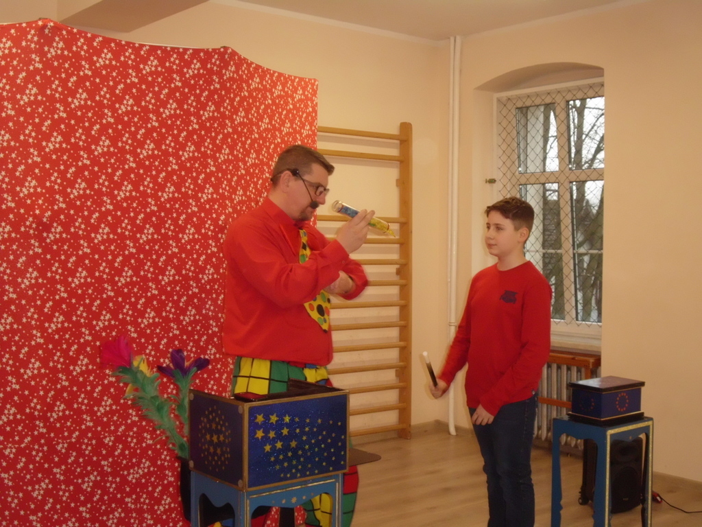 Tutaj powinien być opis obrazka