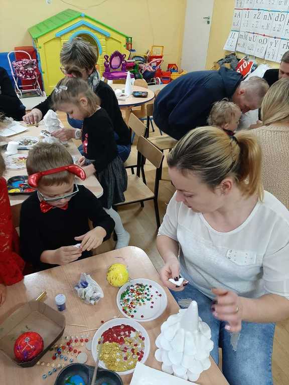 Tutaj powinien być opis obrazka