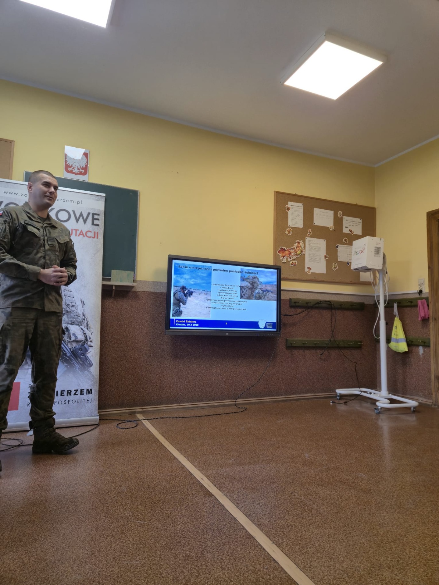 Tutaj powinien być opis obrazka