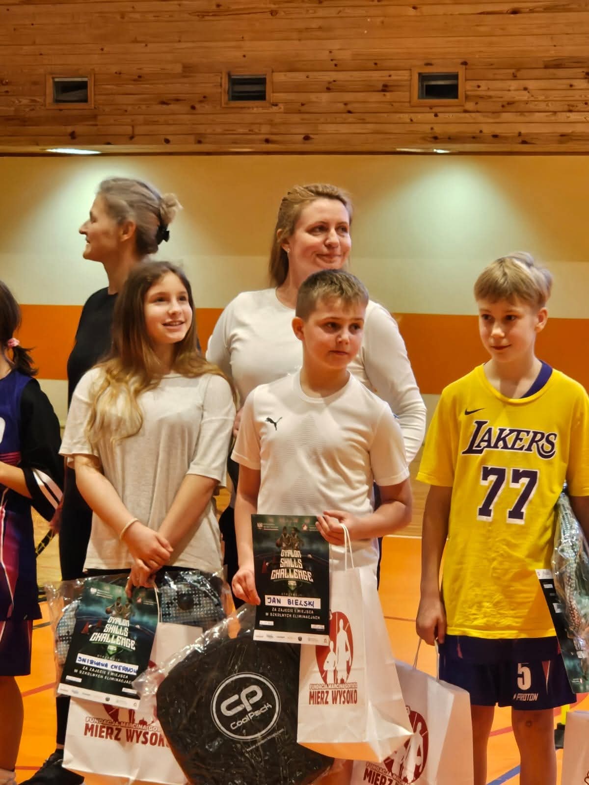 Tutaj powinien być opis obrazka