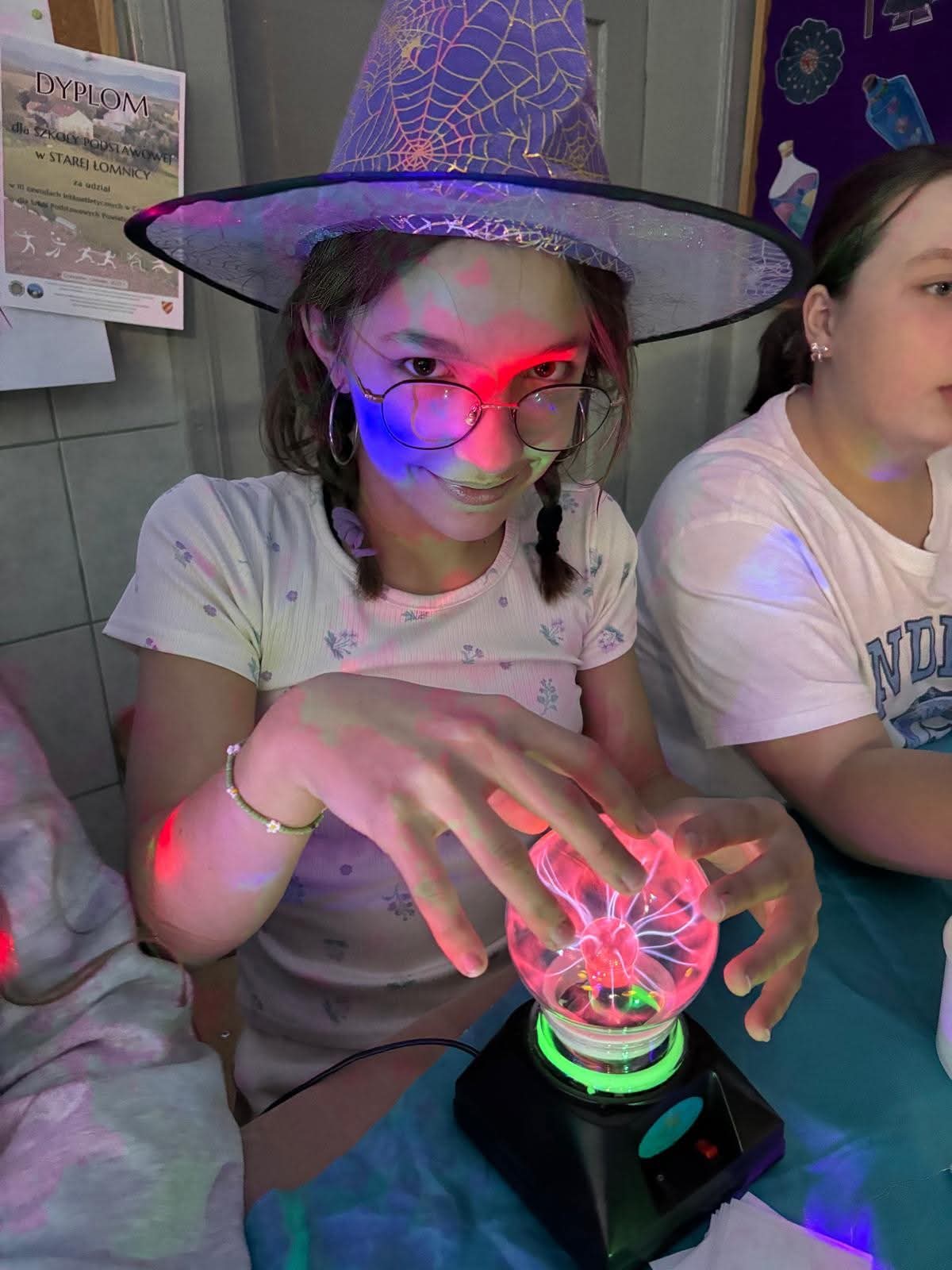 Tutaj powinien być opis obrazka