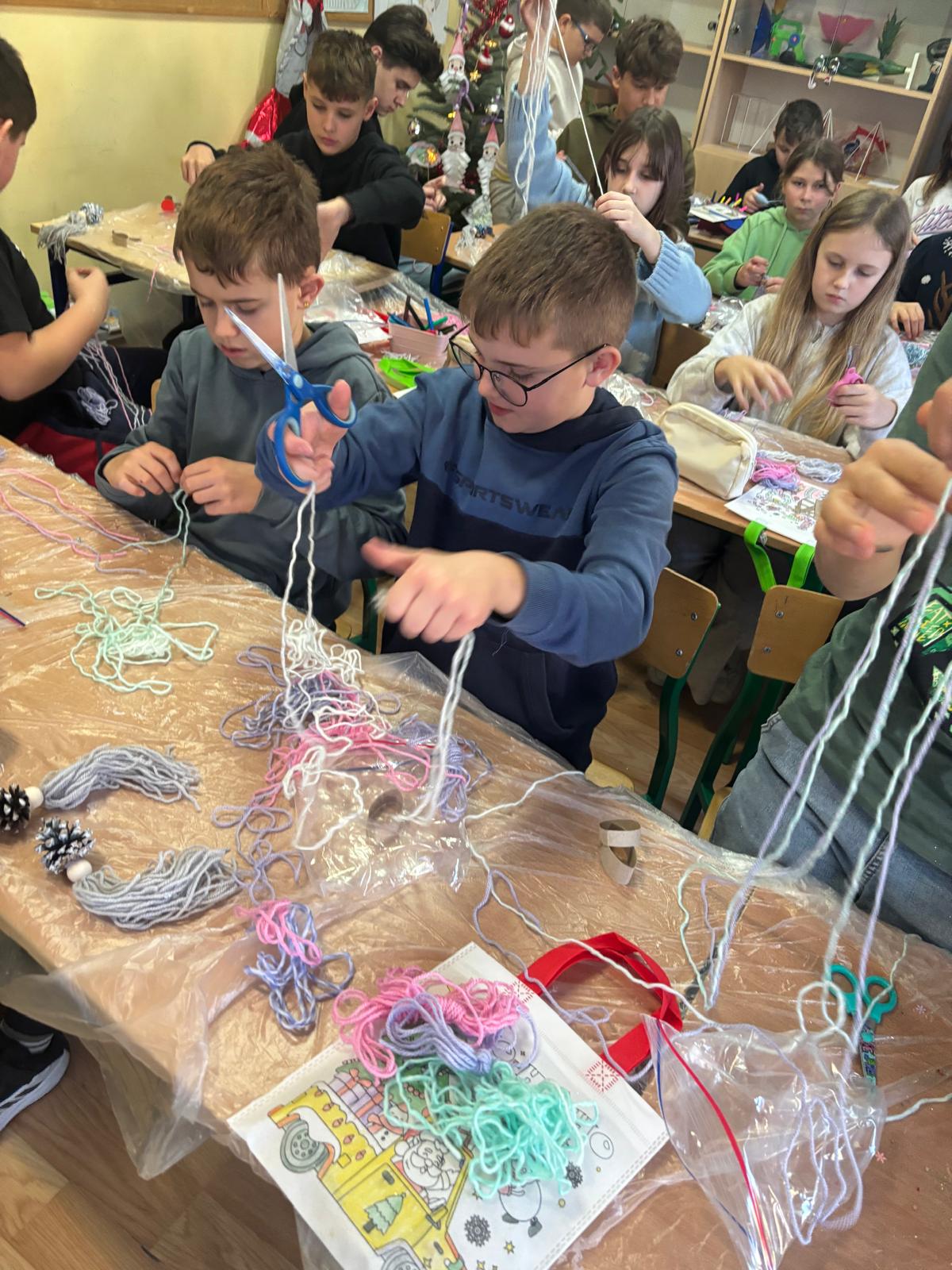 Tutaj powinien być opis obrazka