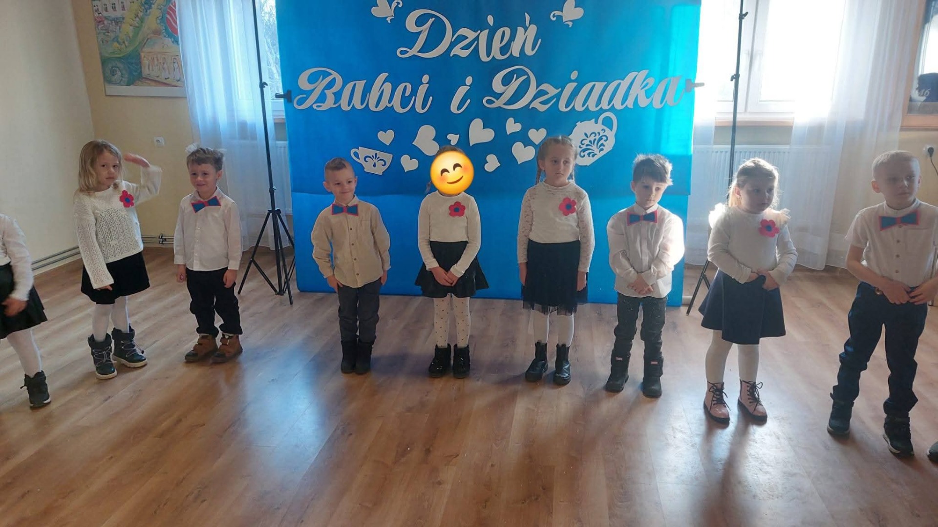 Tutaj powinien być opis obrazka