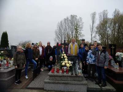 98350015_2041247919333808_2714215075312304128_n_1jpg [400x300]