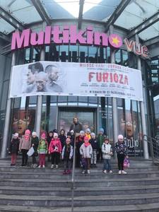 Klasa "0" przy Multikinie.