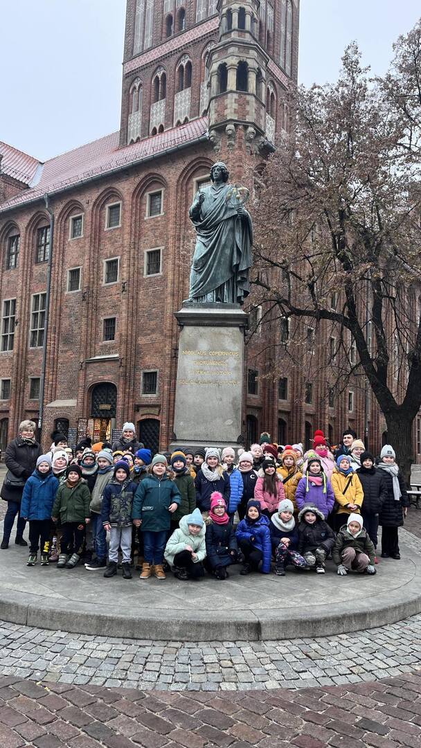 grupowe zdjęcie uczestników wycieczki