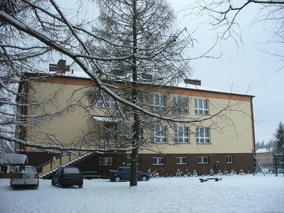 widok od strony boiska