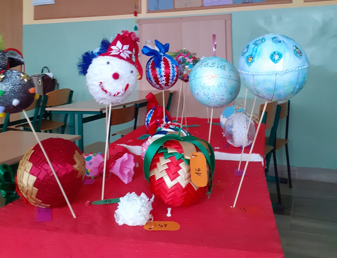 Tutaj powinien być opis