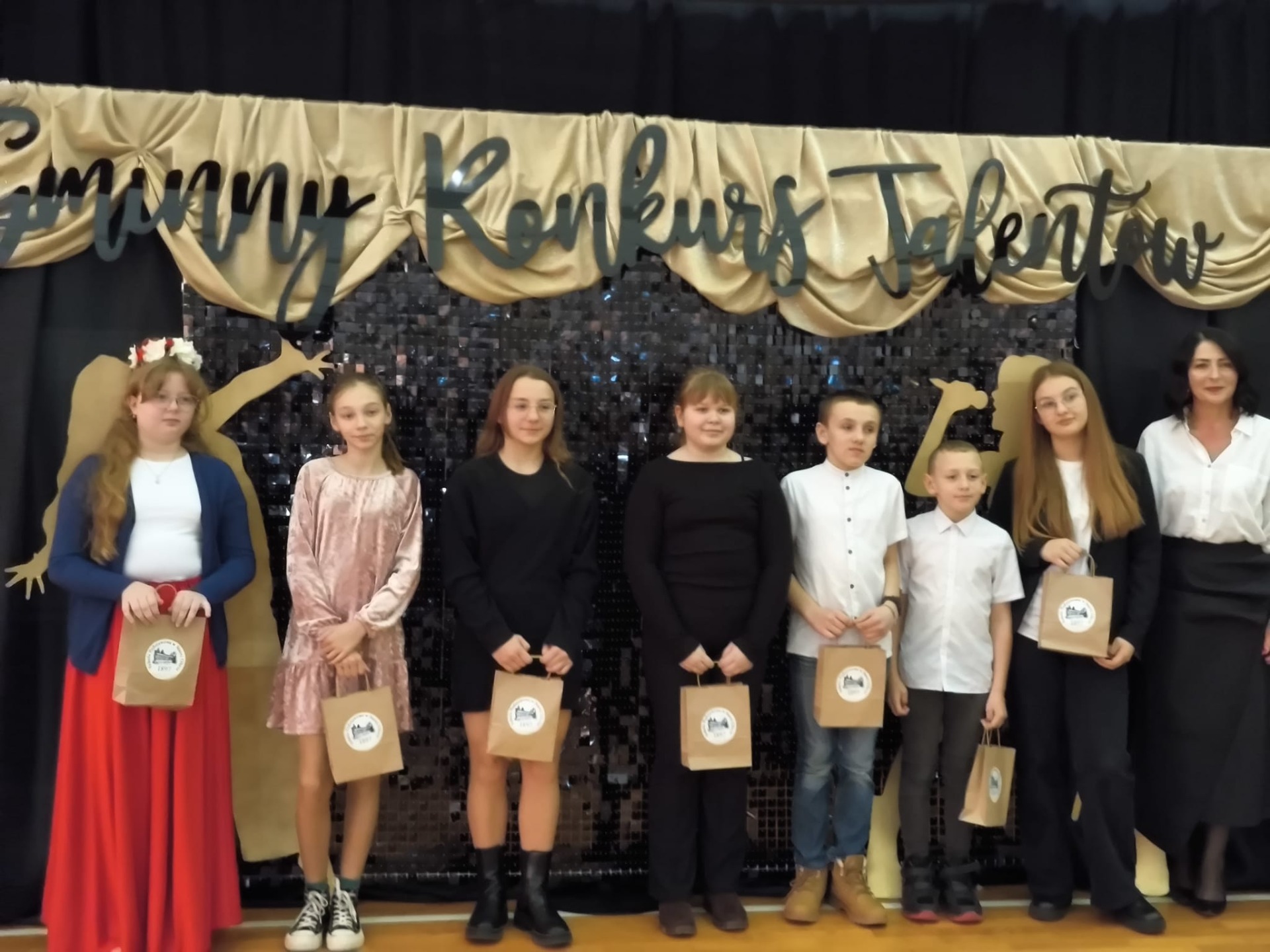 Tutaj powinien być opis